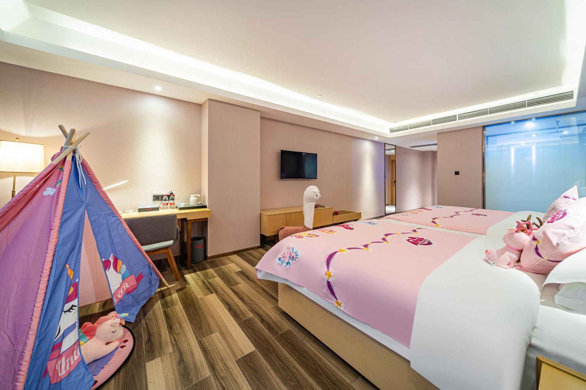 Echarm International Hotel Guangzhou Baiyun International Airport Huadu Plaza Branch - Free Deliver Service To Guangzhou Baiyun International Airport & Free Deliver Service To Canton Fair Complex During Canton Fair Period Exterior foto