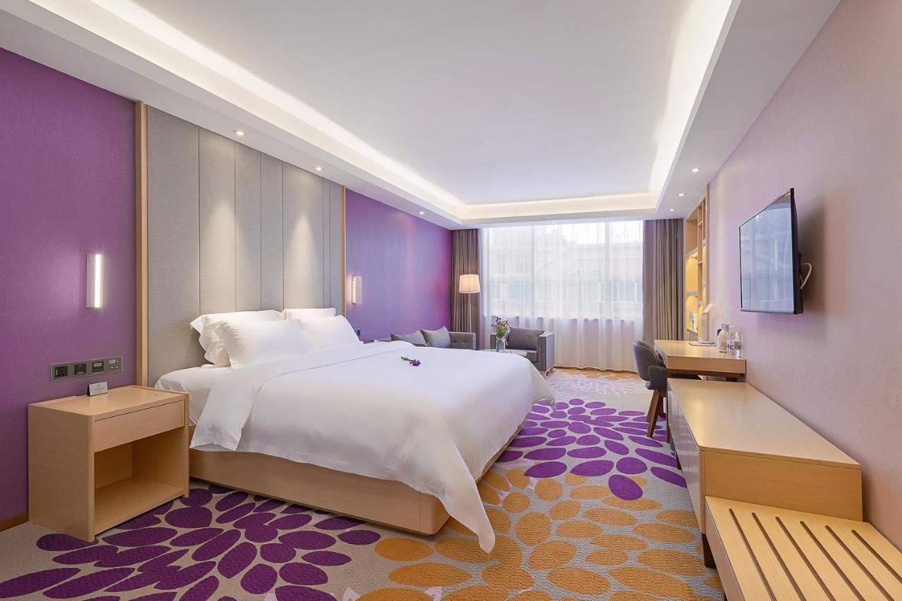 Echarm International Hotel Guangzhou Baiyun International Airport Huadu Plaza Branch - Free Deliver Service To Guangzhou Baiyun International Airport & Free Deliver Service To Canton Fair Complex During Canton Fair Period Exterior foto
