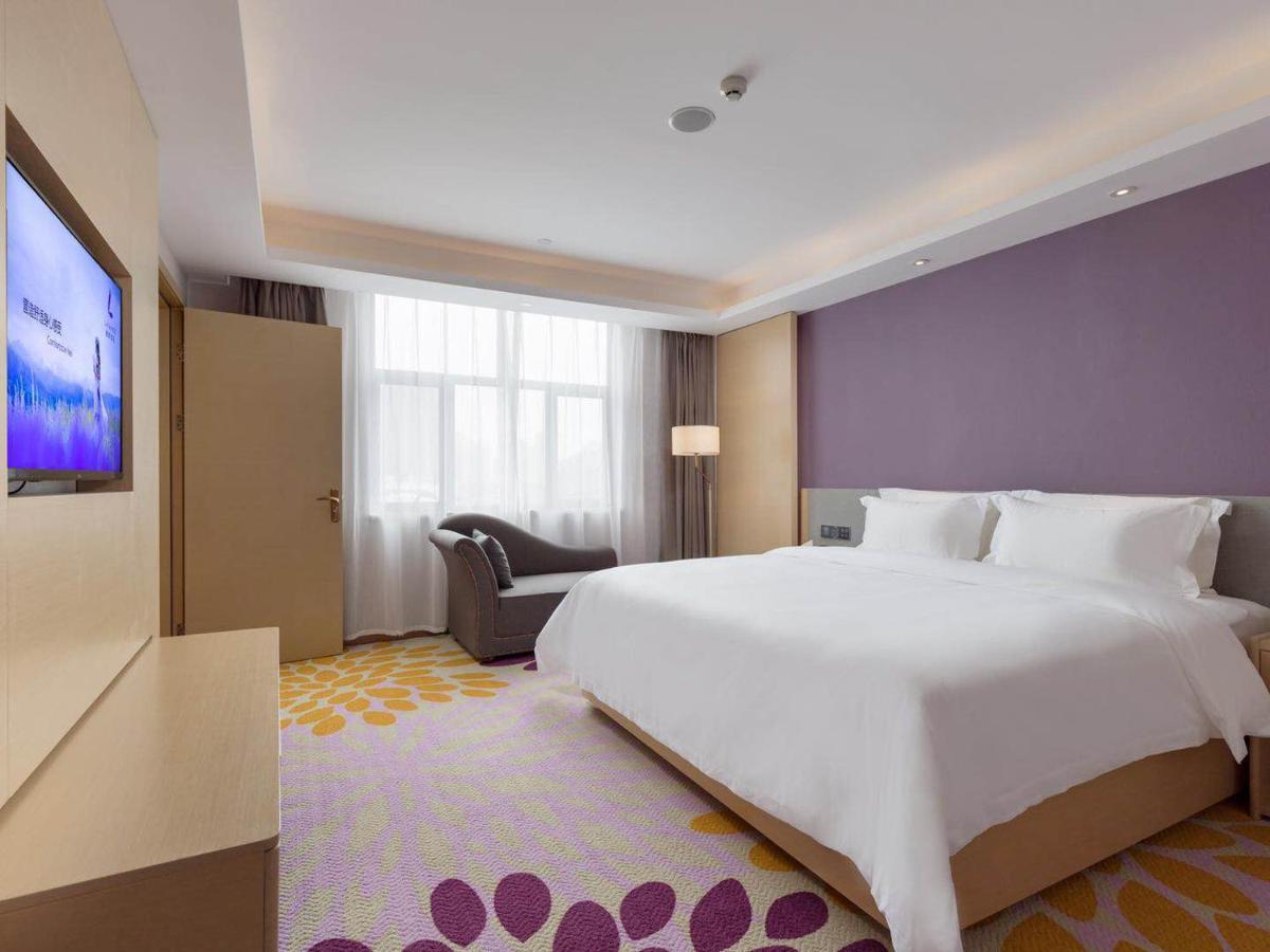 Echarm International Hotel Guangzhou Baiyun International Airport Huadu Plaza Branch - Free Deliver Service To Guangzhou Baiyun International Airport & Free Deliver Service To Canton Fair Complex During Canton Fair Period Exterior foto